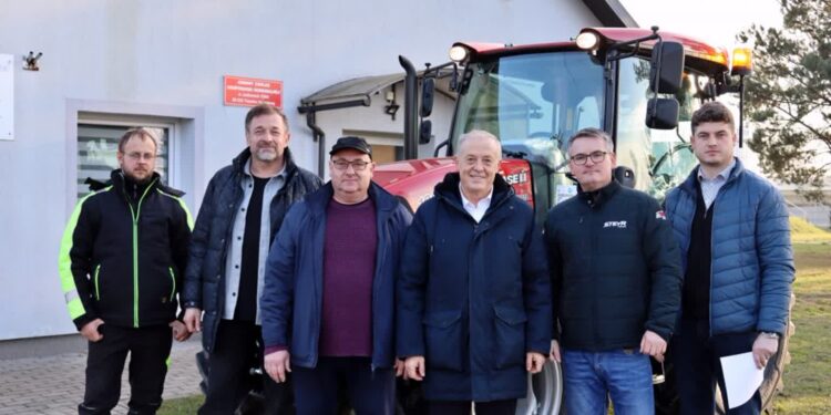 Tuszów Narodowy: Doposażenie gminy w sprzęt i materiały