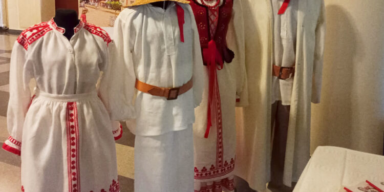 Bojanów, Region: W połowie roku ma być gotowy wniosek o wpis haftu lasowiackiego na Krajową Listę Niematerialnego Dziedzictwa