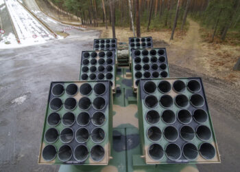 Stalowa Wola: Huta Stalowa Wola dostarczy nowy sprzęt dla armii