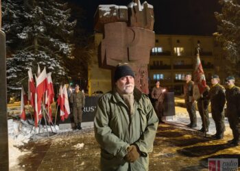 Tarnobrzeg. Zapalili świeczkę Jędrusiowi. W 83. rocznicę jego śmierci