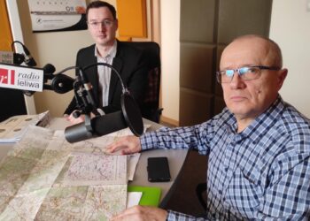 Kolej w Kotlinie Sandomierskiej – głos społeczników