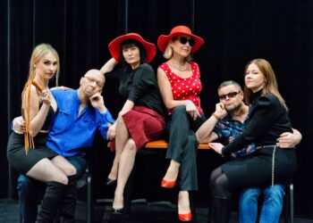 Tarnobrzeg. Śmiech gwarantowany! Teatr „Pozytywnie Skopani” zaprasza na brawurową komedię