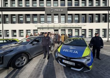 Sandomierz: Sandomierscy policjanci wzbogacili się o nowe pojazdy