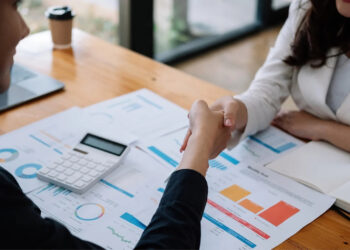 Tarnobrzeg. PUP zachęca: przyjdź, sprawdź oferty, skorzystaj ze wsparcia