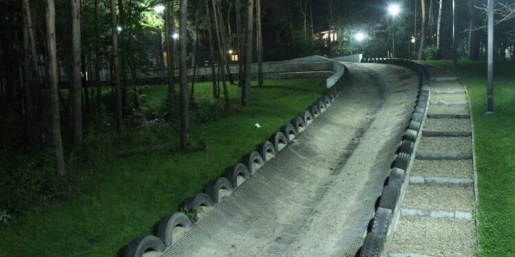 Mielec: Tor saneczkowy  czeka na uruchomienie