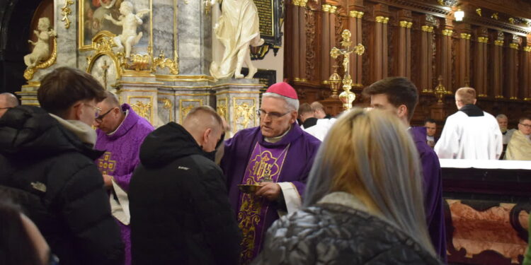 Sandomierz: Wielki Post czasem przemiany serca