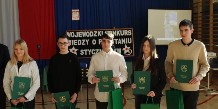 Dwikozy. O powstaniu styczniowym wiedzą najwięcej (FOTO)