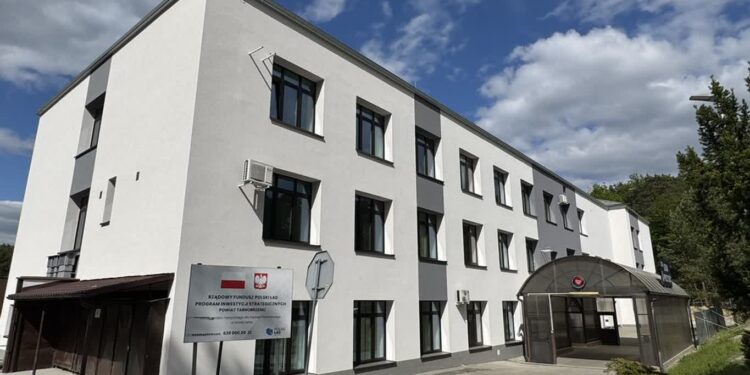 Nowa Dęba. O sytuacji szpitala na sesji powiatu