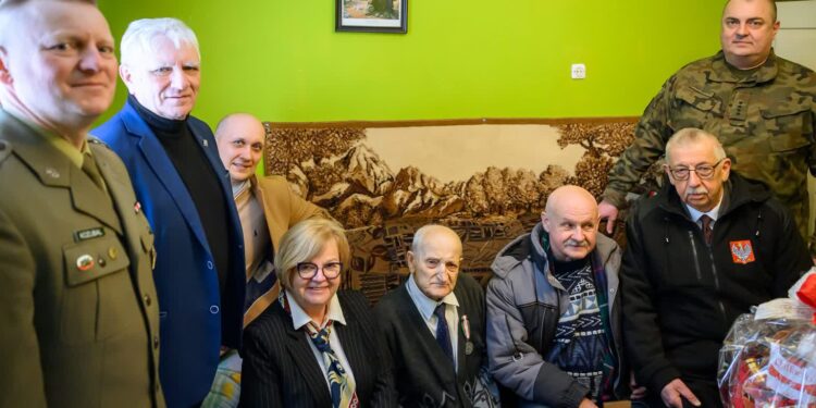 Nowosielec: 100 . urodziny Józefa Kobylarza ps. „Bocian”