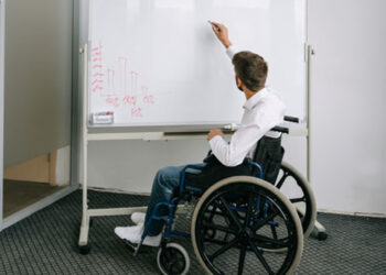 Stalowa Wola: Jesteś osobą niepełnosprawną i chcesz studiować? W dofinansowaniu pomoże PCPR