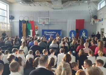 Tarnobrzeg. Wielki dzień dla uczniów i nauczycieli. Nowa sala w SP nr 6 już otwarta