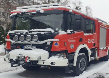 Tarnobrzeg. Nowy ciężki wóz strażacki. Sprzęt za 2 miliony złotych