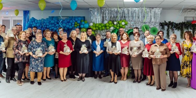 Dębica: Zawierzbie świętuje! 10 lat wspólnego działania