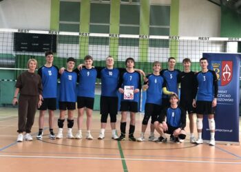 Tarnobrzeg. Młodzi siatkarze z „Rolnika” powalczą o finał