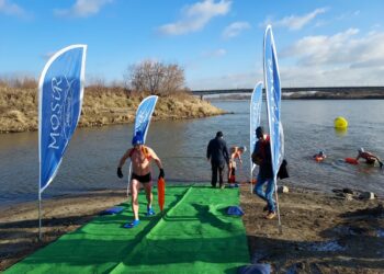 Sandomierz: IX Zimowa Przeprawa Wisły Wpław w sobotę 7 marca