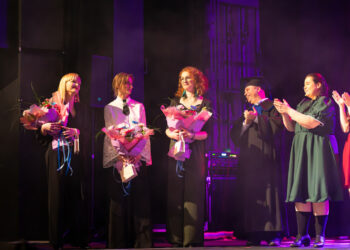 Sandomierz, Tarnobrzeg: Pełna widownia na premierze musicalu „Przebudzenie wiosny”