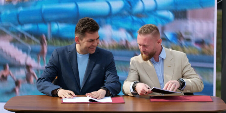 Stalowa Wola: przed Wielkanocą ruszy budowa aquaparku – umowa z wykonawcą podpisana