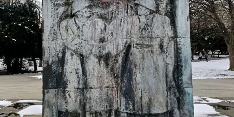 Mielec/Rzeszów: Niechlubne pomniki w regionie…