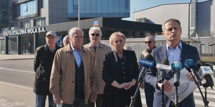 Stalowa Wola: O programie SAFE na konferencji parlamentarzystów Koalicji Obywatelskiej