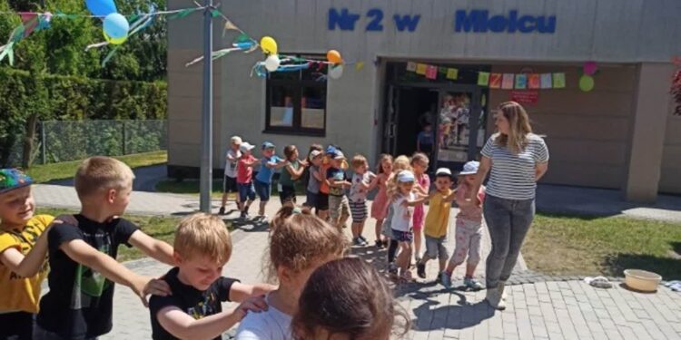 Mielec: Kot Filemon patronem Przedszkola Miejskiego nr 2