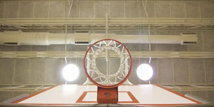 Tarnobrzeg. Koszykarska niedziela. Siarka wraca do hali MOSiR