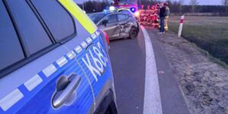 Mielec: Pijany kierowca doprowadził do serii zderzeń. Pięć aut uszkodzonych na obwodnicy