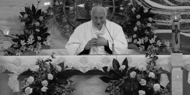 Stalowa Wola. Zmarł ksiądz prałat Jan Kozioł