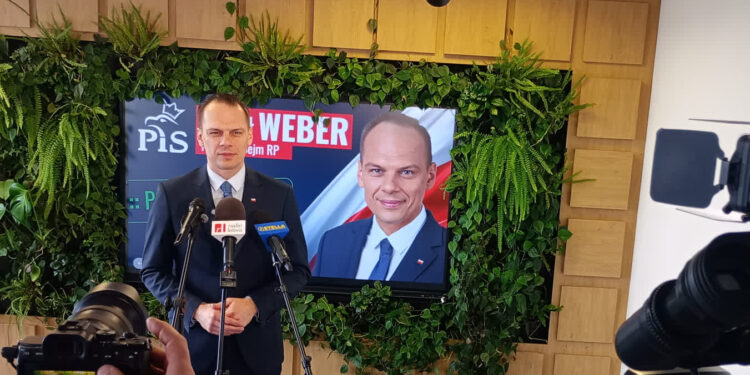 Stalowa Wola: O cenach paliw na konferencji posła Webera