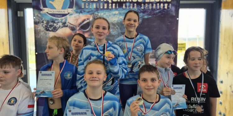 Tarnobrzeg: 10 medali UKS Delfin Tarnobrzeg w Podkarpackiej Lidze Pływackiej