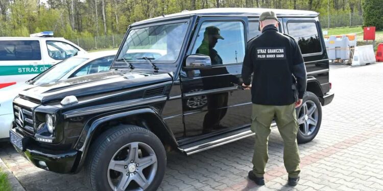 Mielec/Region: Kradzione części i auto odzyskane na granicy polsko-ukraińskiej