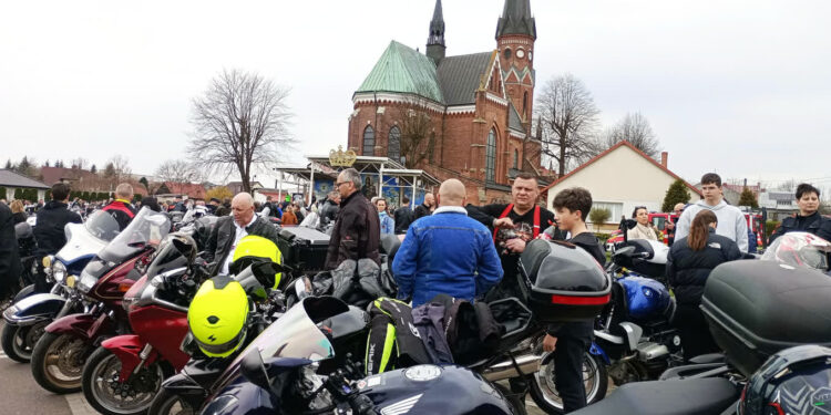 Stalowa Wola: Dziewiąta Motoświęconka za nami