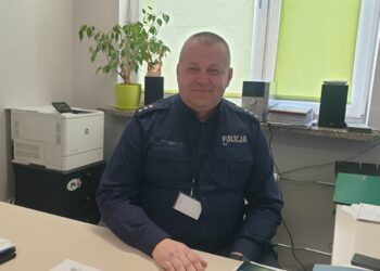 Komisarz Sławomir Tracz, naczelnik Wydziału Ruchu Drogowego Komendy Miejskiej Policji w Tarnobrzegu.