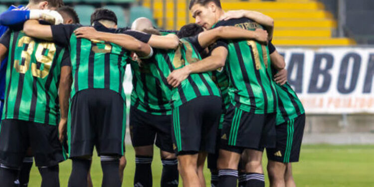 Stalowa Wola: W sobotę Stal zmierzy się na Hutniczej z Wartą