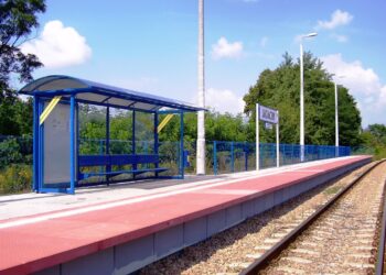 Nowa Dęba. Zrzucą się na budowę parkingu przy przystanku PKP w Jadachach