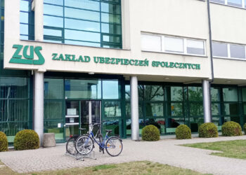 Stalowa Wola: Nie chcesz czekać w ZUS w kolejce? – umów wizytę online lub zadzwoń