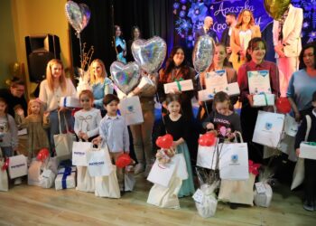 Mielec: „Apaszka (po)Mocy – wspieramy zdrowie psychiczne. Pomóż, nie oceniaj”