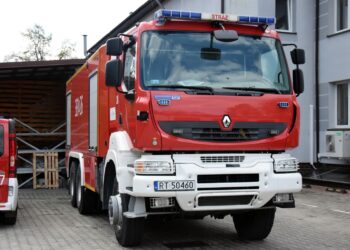 Gorzyce. Służył zawodowcom. Teraz będą jeździć nim ochotnicy