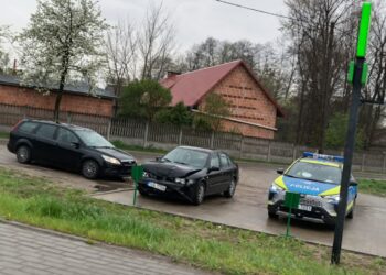 Nowa Dęba. Kolizja przy przejściu dla pieszych