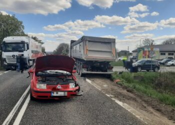 Trzebiesławice: Groźny wypadek na DK 9