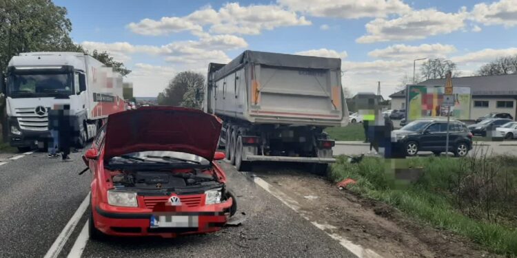 Trzebiesławice: Groźny wypadek na DK 9