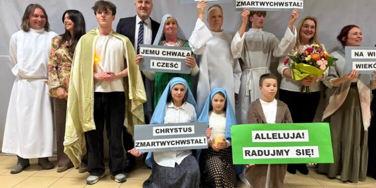 Dwikozy: Misterium Męki Pańskiej i Zmartwychwstania