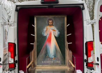 Ostrowiec Św., Sandomierz, Nisko: Peregrynacja obrazu Jezusa Miłosiernego w diecezji sandomierskiej