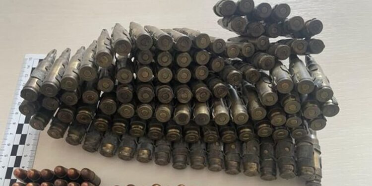 Koprzywnica: Nielegalna amunicja znaleziona na posesji 43-latka