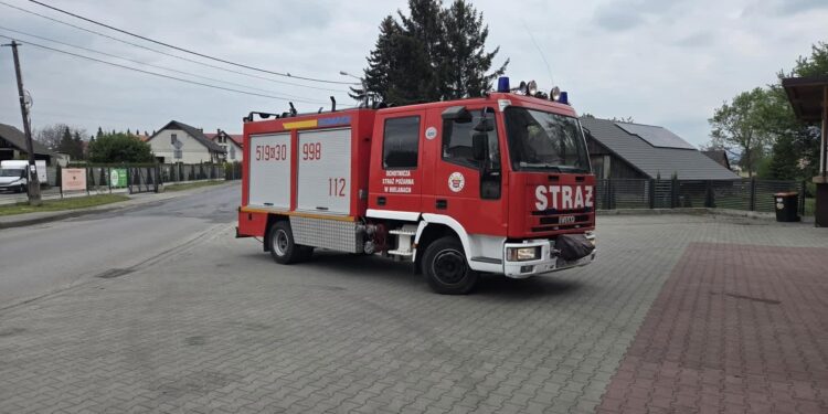 Baranów Sandomierski. Strażacy ochotnicy z Suchorzowa mają nowy samochód