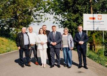Łoniów: Nowe drogi w gminie