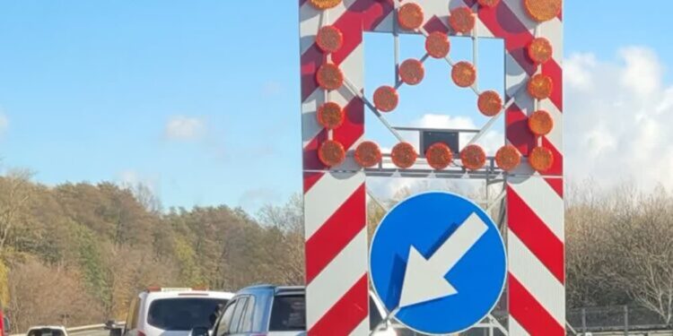 Tarnobrzeg. Zwężenia pasów i ograniczenia prędkości na Wisłostradzie