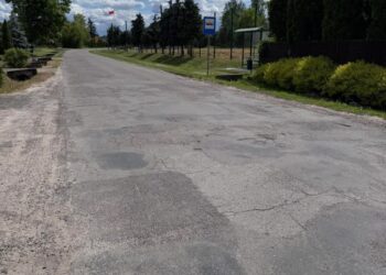 Obrazów: Gmina wspiera powiat – będzie przebudowa drogi w Świątnikach