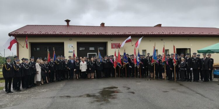 Baranów Sandomierski. Strażacy ochotnicy świętowali w Dymitrowie Małym