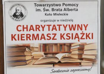 Mielec:  Charytatywny kiermasz książek