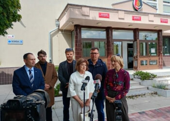 Stalowa Wola: Zwołana na poniedziałek nadzwyczajna sesja ws spółek miejskich nie odbyła się. Radni opozycji zapowiadają skargę do sądu